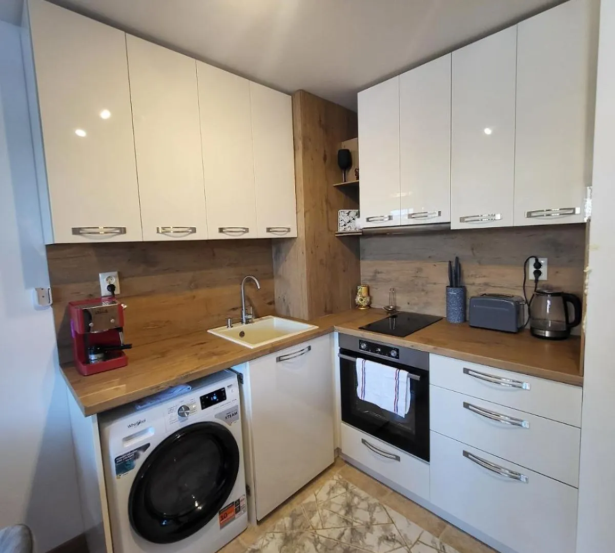 Beautiful Apartments In Bansko 0*,